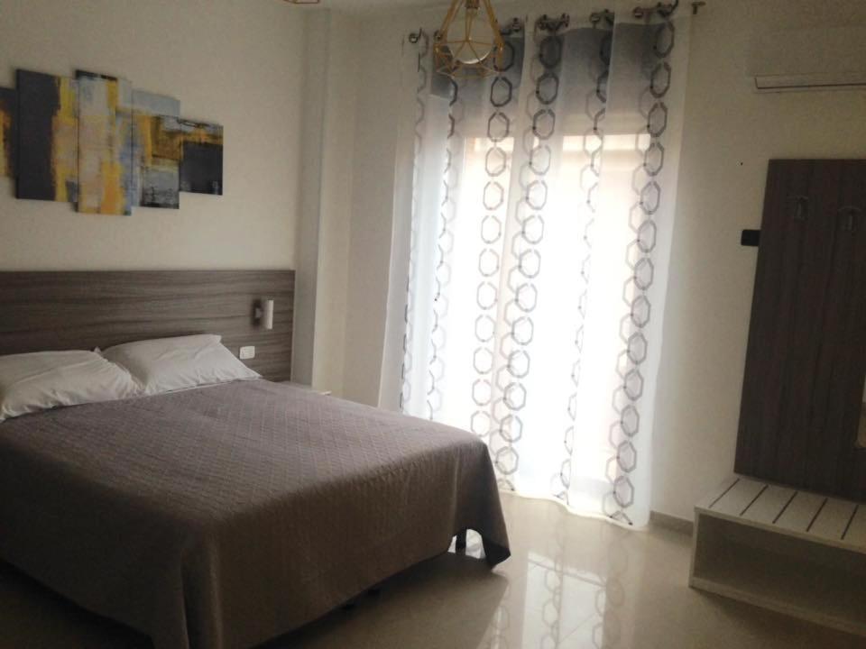 B&B Corso Roma Apricena Exterior foto